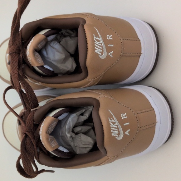 New! Nike Air Force 1 Acorn Sneakers - Men's Size 5 - Picture 6 of 7